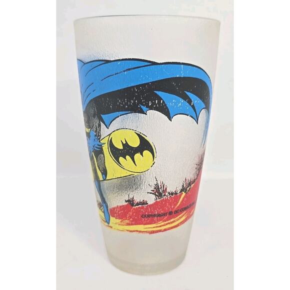 DC Comics 1977 Frosted Translucent Batman Plastic 5.5" Tall Cup U252 - Picture 3 of 8